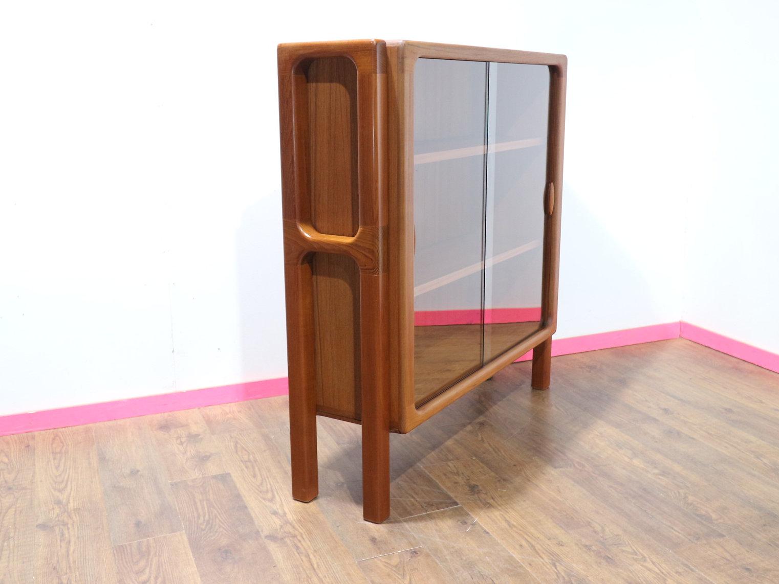 Mediados de Siglo Moderno Vintage Teca Danesa Dyrlund Librería Vitrina China siglo XX