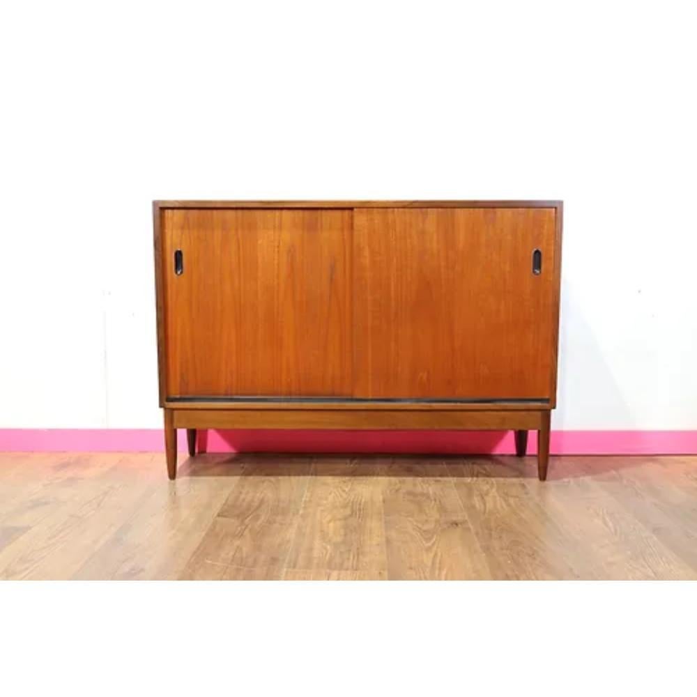 Mid Century Modern Vintage Teak Danish Style Cabinet by Greaves and Thomas For Sale 4