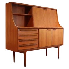 Mid Century Modern Vintage Teak Danish Style Credenza Hutch Sideboard by Younger