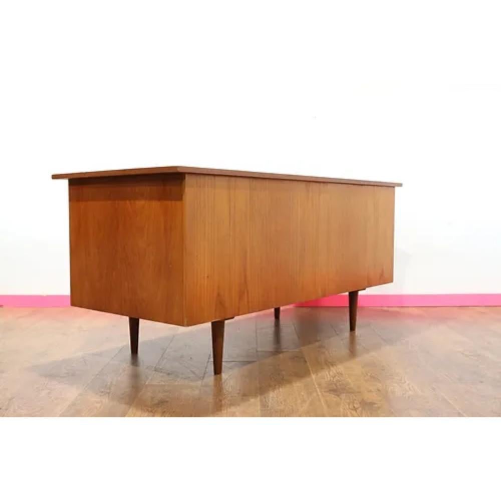 Mid Century Modern Vintage Teak Desk Office Furniture Danish Style For Sale 3