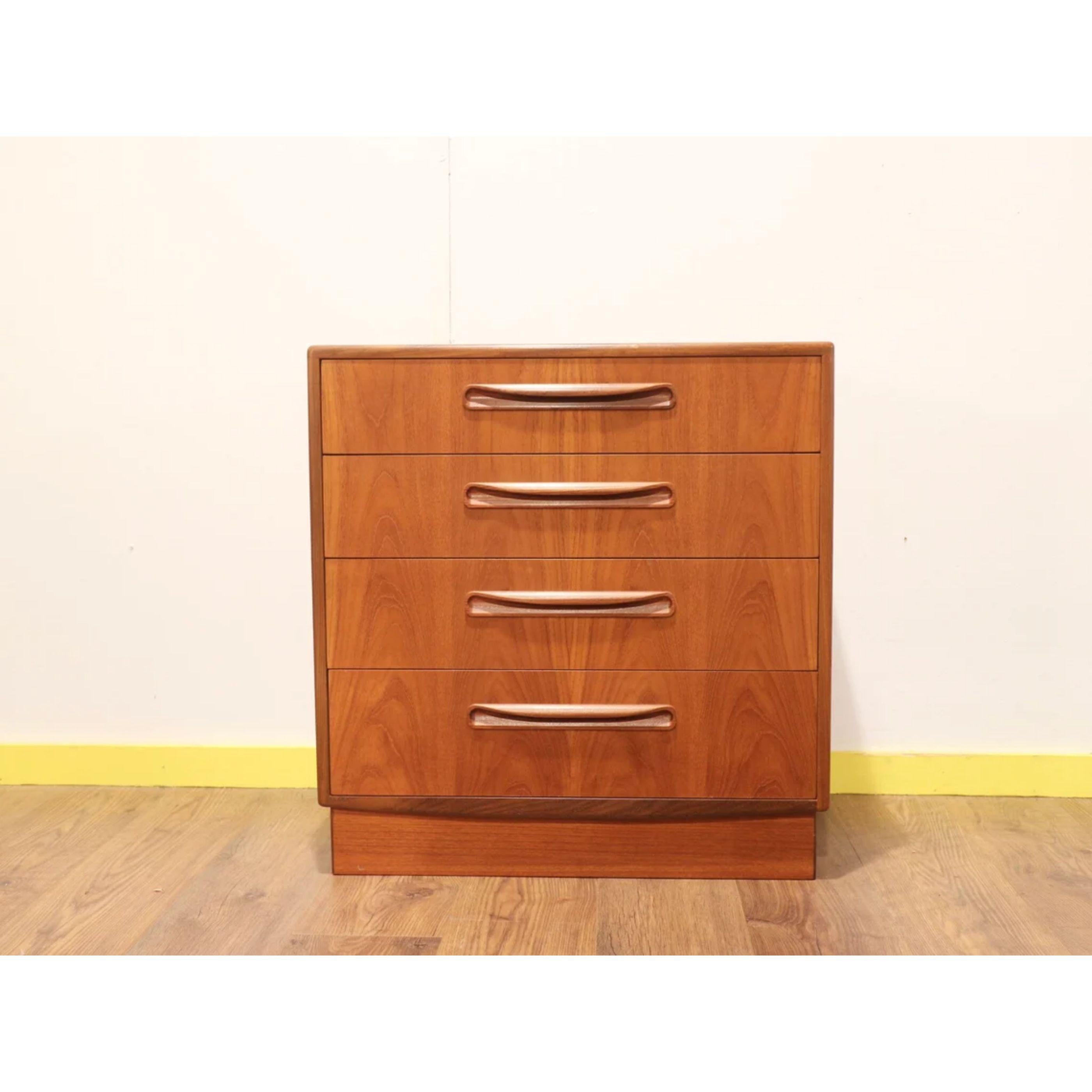 A beautifully designed & crafted large 1970s teak dresser designed by VB Wilkins for G-Plan of Great Britain, designed as part of the popular 'Fresco' range. The teak has a lovely vintage golden patina that only age can achieve.

Dims

W 28.5 D