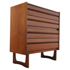 Moderne Vintage-Kommode aus Teakholz von William Lawrence im dänischen Stil, Mid-Century Modern