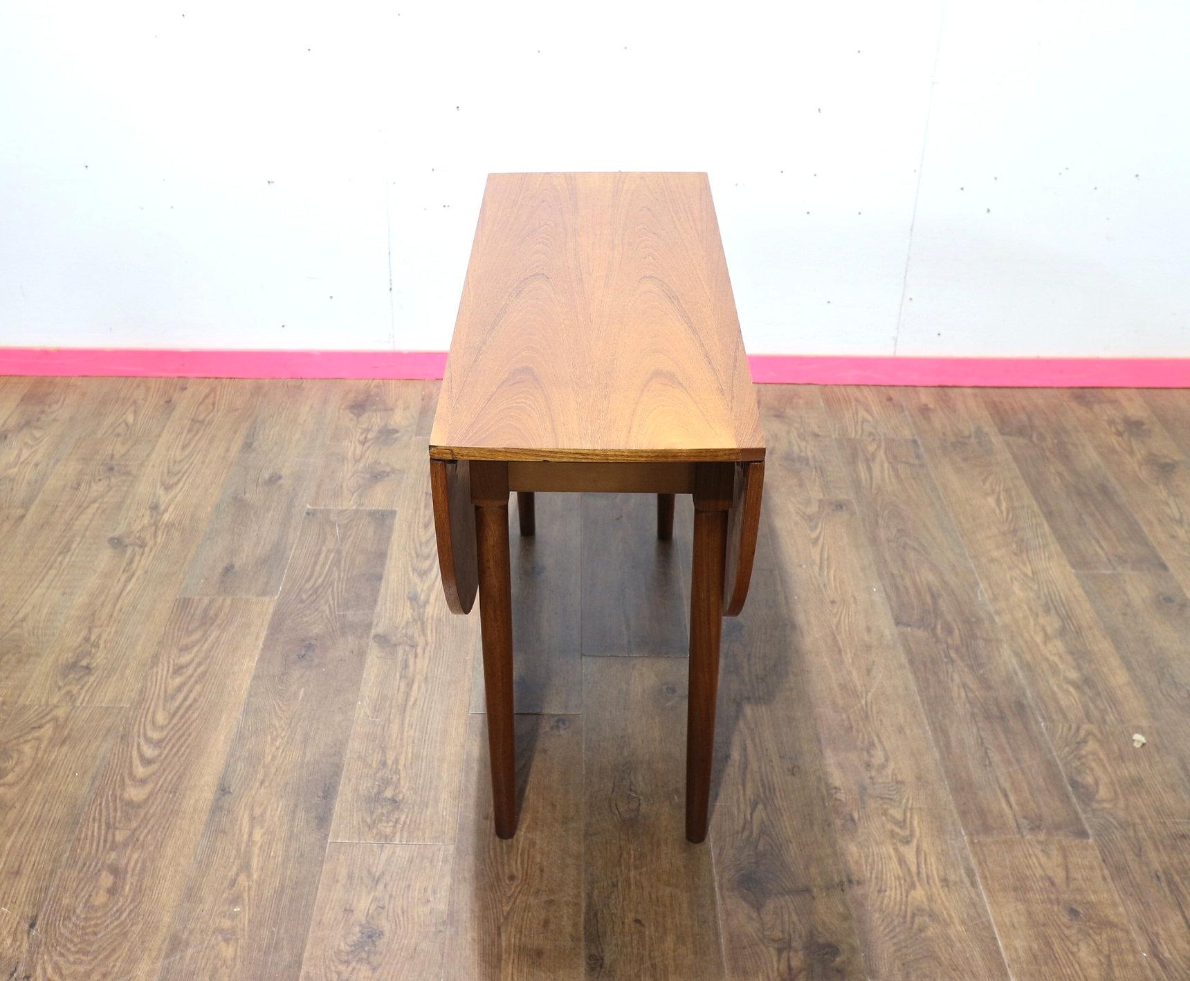 Mesa de comedor de hojas abatibles de teca VIntage Mid Century Modern by G Plan Teca en venta