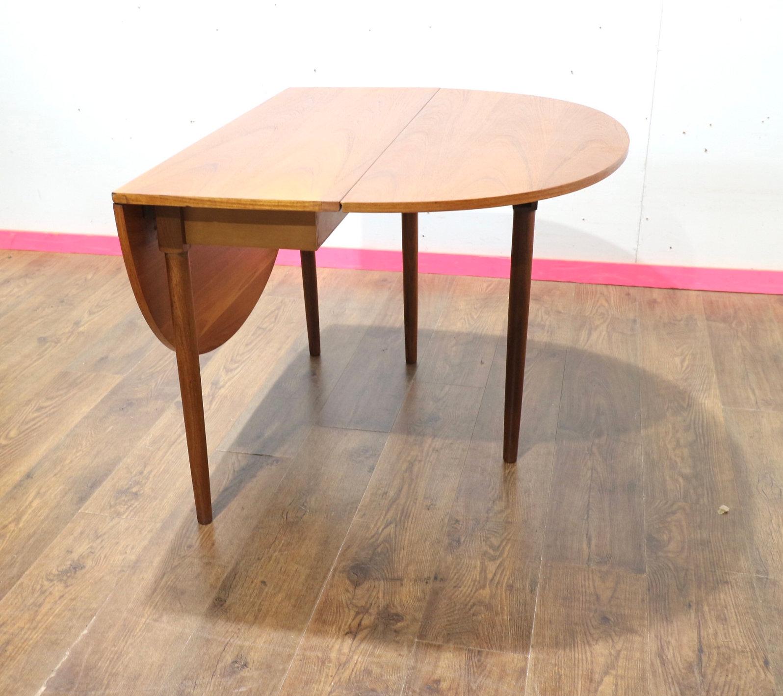 Mesa de comedor de hojas abatibles de teca VIntage Mid Century Modern by G Plan en venta 1