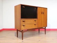 Carrello da bar a secco in teak vintage di metà secolo Hutch G Plan Cabinet da cocktail