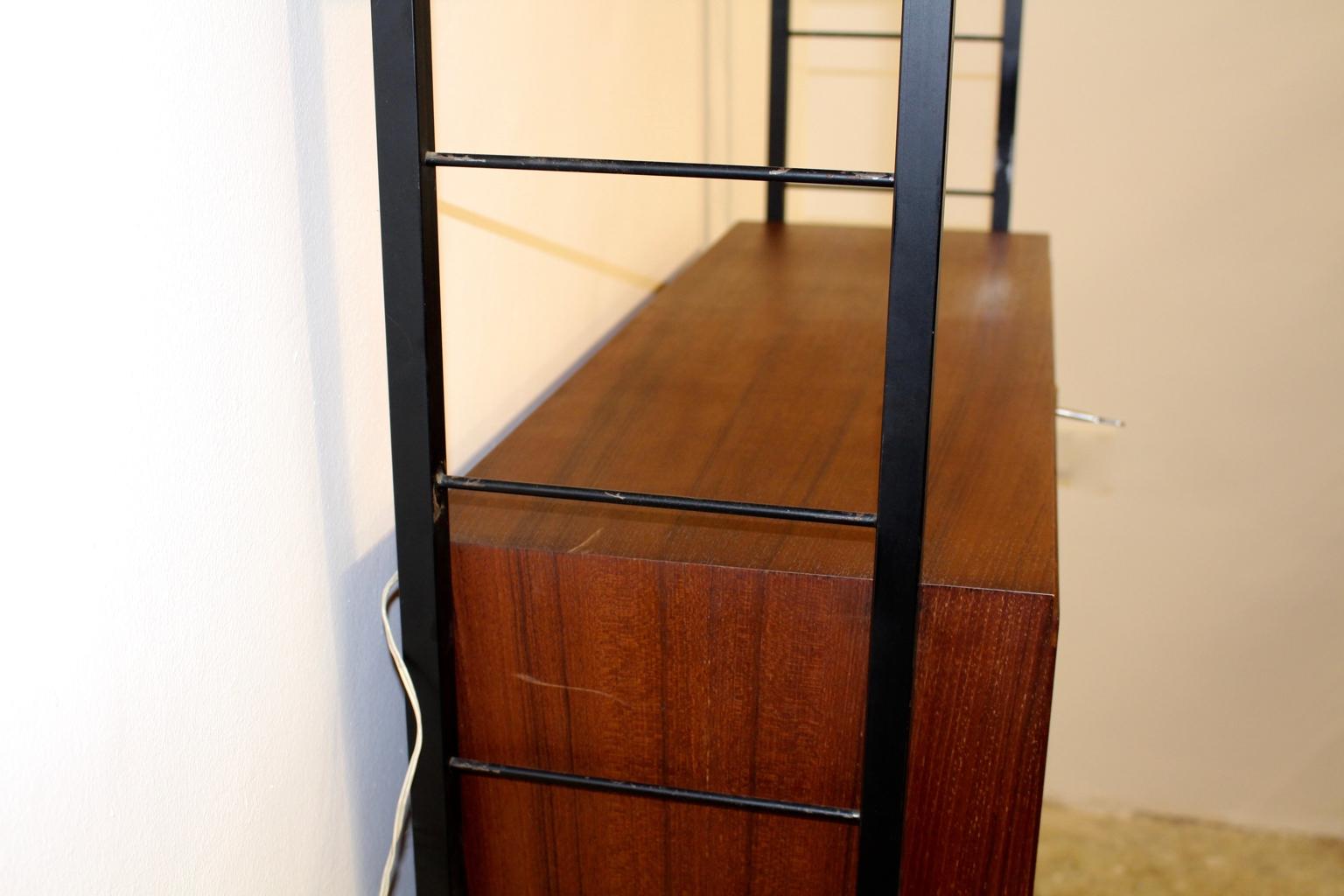 Mid-20th Century Mid-Century Modern Vintage Teak Ladder String Shelf with Elements, circa 1960