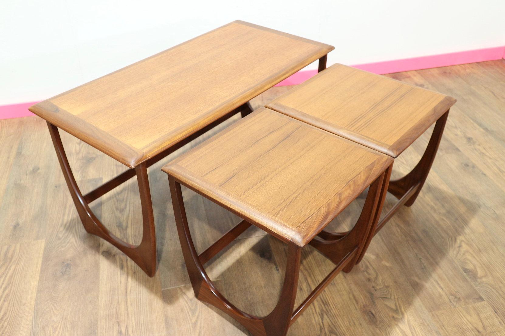 Mid-Century Modern Vintage Teak Nesting Tables by G Plan In Good Condition In Los Angeles, CA