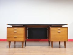 Mid Century Modern Vintage Teak Office Desk by Lucas Schreibtisch im dänischen Stil