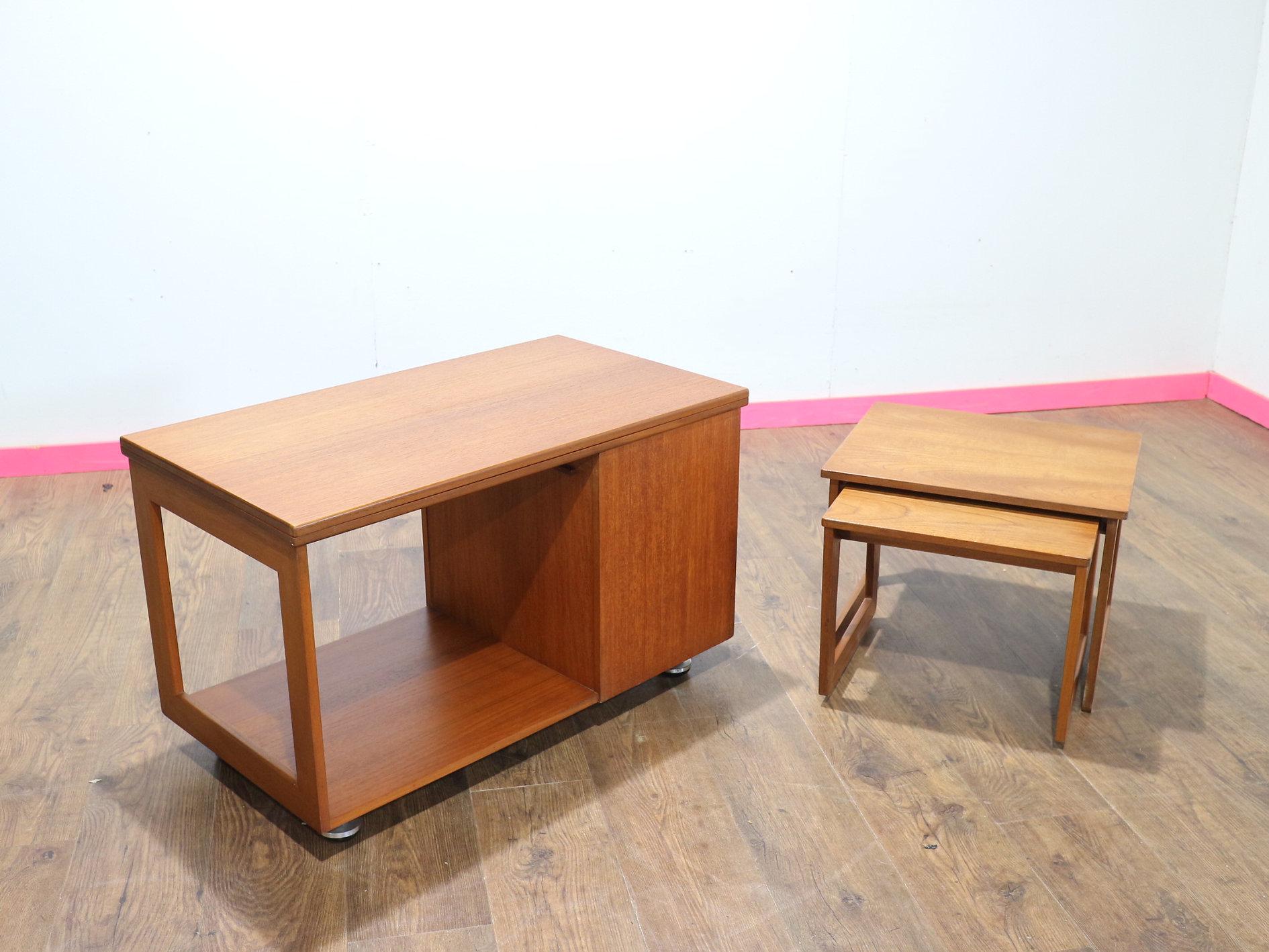 Moderner Vintage-Beistelltisch aus Teakholz von Mcintosh im dänischen Stil, Mid-Century Modern im Angebot 6