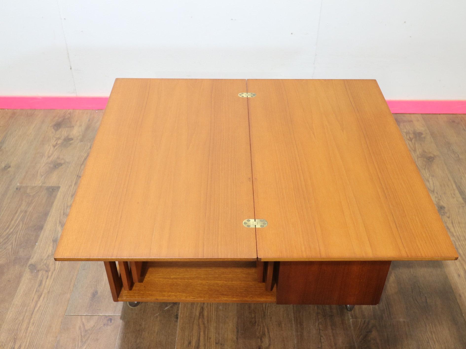 Mid Century Modern VIntage Teak Side End Nesting Table By Mcintosh Danish Style For Sale 7