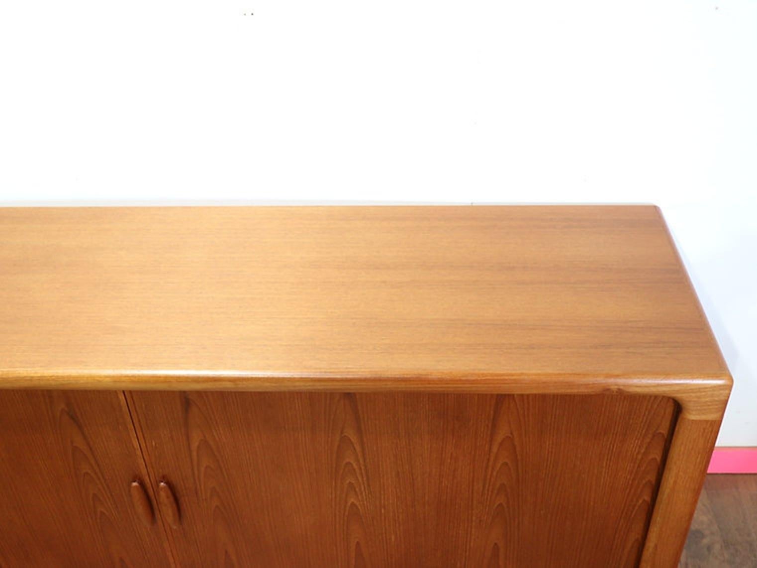 20th Century Mid Century Modern Vintage Teak Sideboard Credenza By Dyrlund Danish
