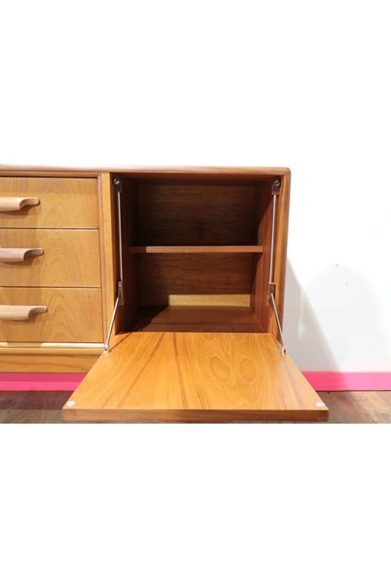 Mid Century Modern Vintage Teak Sideboard Credenza by G Plan In Good Condition In Los Angeles, CA
