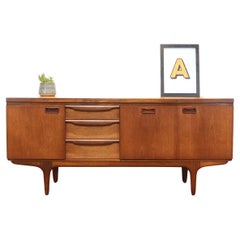 Credenza in teak vintage della metà del secolo scorso di Greaves and Thomas