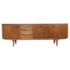 Aparador Credenza Vintage de teca de mediados del siglo XX de Greaves and Thomas
