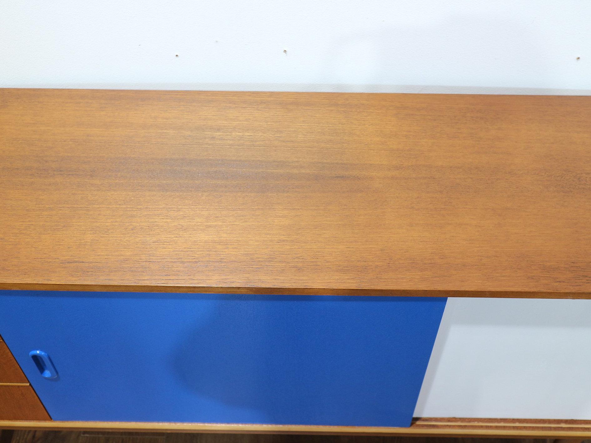 Mid Century Modern VIntage Teak Sideboard Credenza by Nathan Danish Style For Sale 2