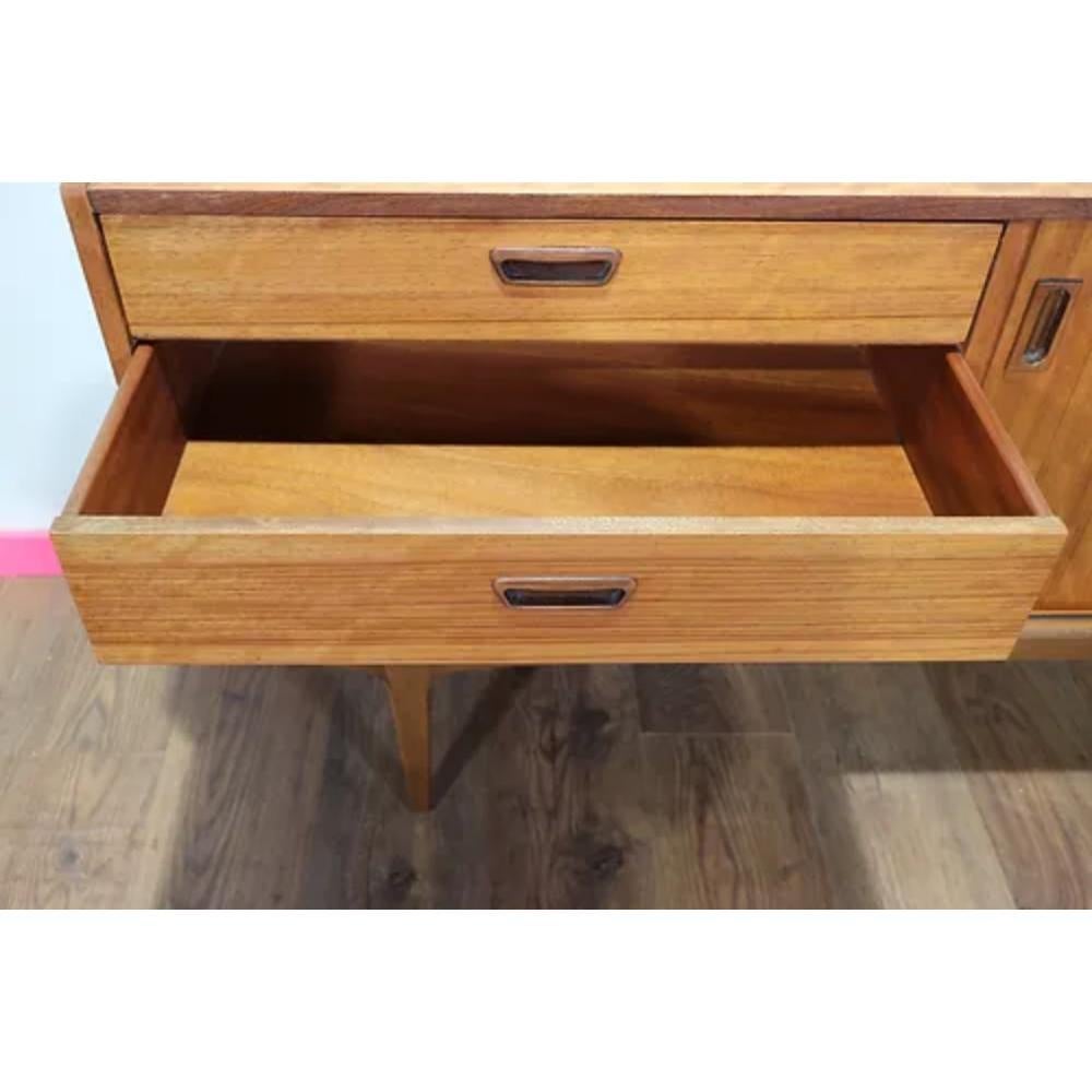 Mid Century Modern Vintage Teak Sideboard Credenza by Nathan In Good Condition In Los Angeles, CA