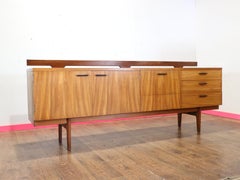 Crédence en teck vintage moderne du milieu du siècle par Uniflex, style danois