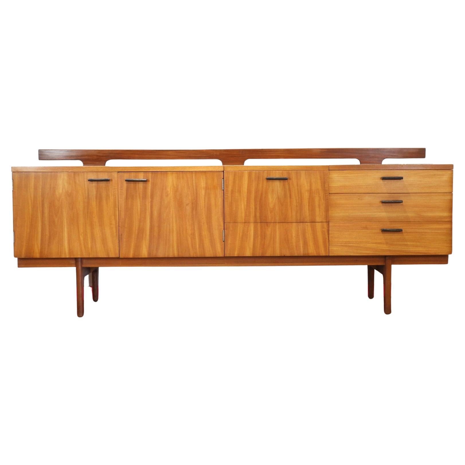 Crédence en teck vintage moderne du milieu du siècle par Uniflex, style danois en vente