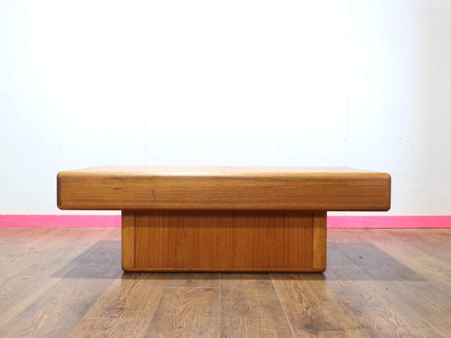 Mid Century Modern Vintage Teak Sliding Coffee Table by Dyrlund Danish 4