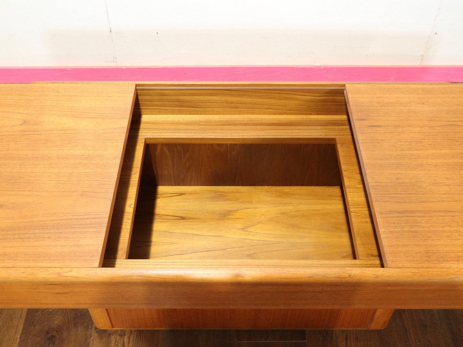 Mid Century Modern Vintage Teak Sliding Coffee Table by Dyrlund Danish 7