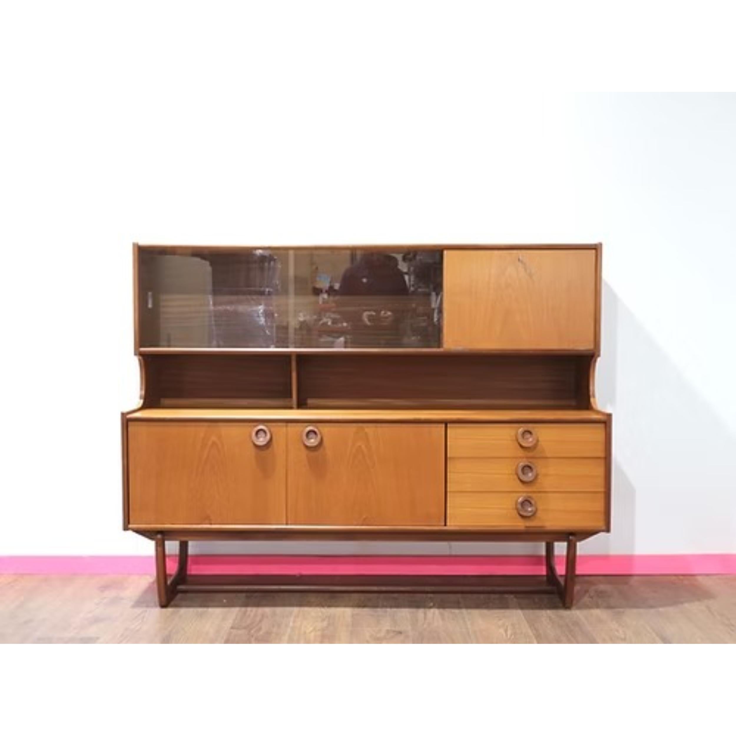 Buffet crédence en teck vintage moderne du milieu du siècle par Portwood en vente 7