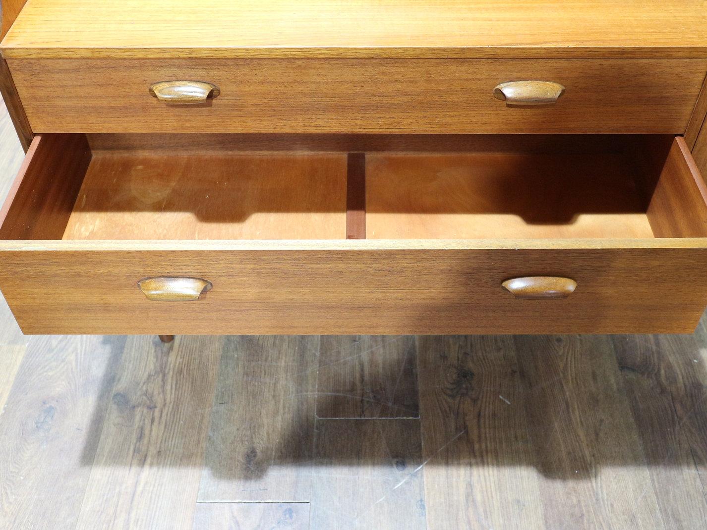 Große Vintage-Anrichte aus Teakholz von G Plan im dänischen Stil, Mid-Century Modern (Britisch)