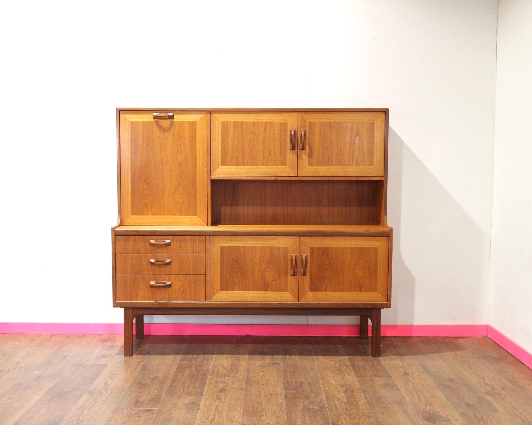 Buffet de crédence vintage en teck de style danois G-Plan en vente 3