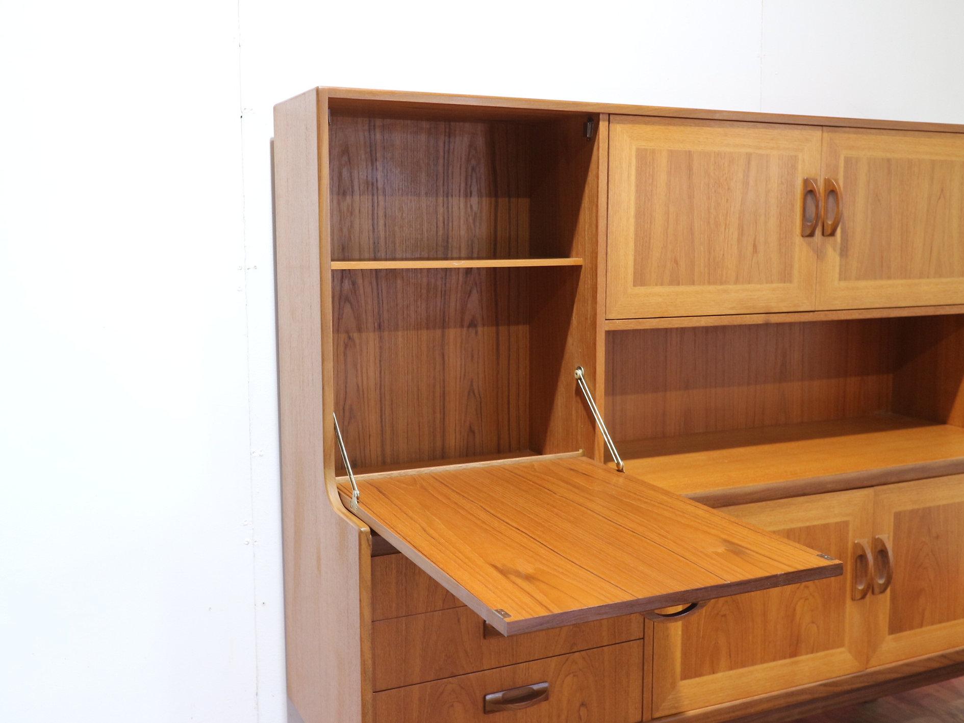 Britannique Buffet de crédence vintage en teck de style danois G-Plan en vente