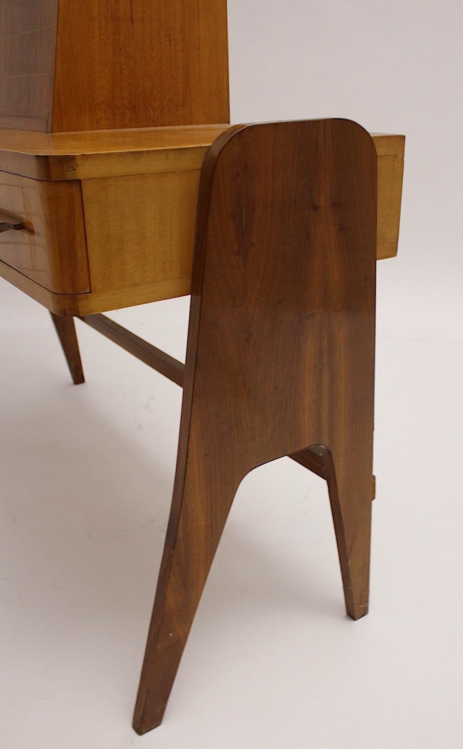Mid-Century Modern Vintage Walnut Ash Desk Bureau Secretary, 1950s, Italy For Sale 5