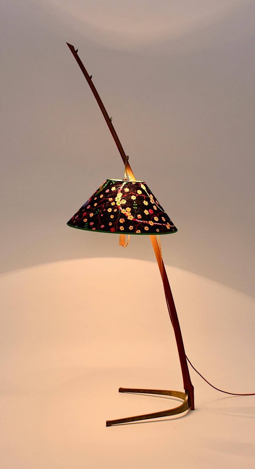 20th Century Mid-Century Modern Vintage Walnut Brass Floor Lamp J.T.Kalmar Thorn Stick 1952 For Sale