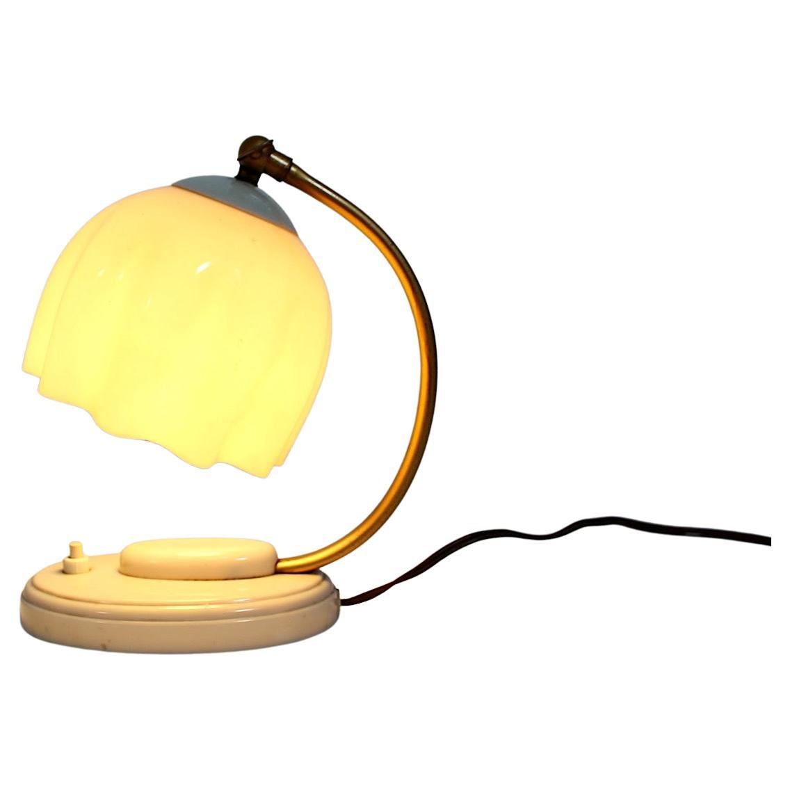 Mid Century Modern Vintage White Bakelite Fazzoletto Table Lamp 1950s Germany For Sale