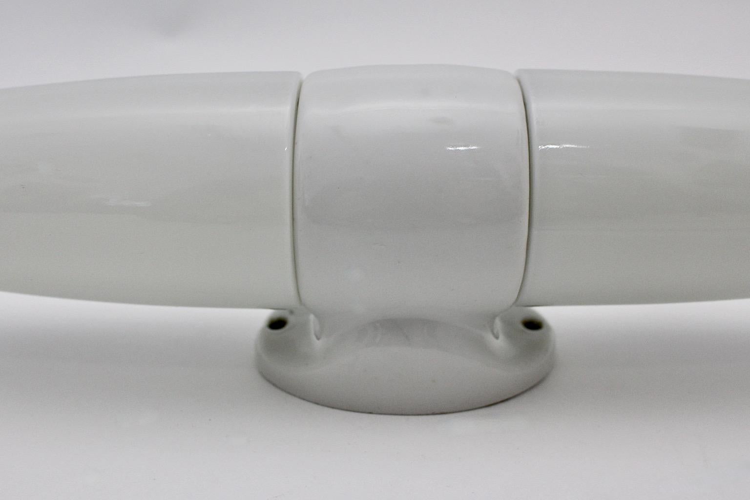 Mid-Century Modern Vintage White Ceramic Glass Sconce Wilhelm Wagenfeld 1950s In Good Condition For Sale In Vienna, AT