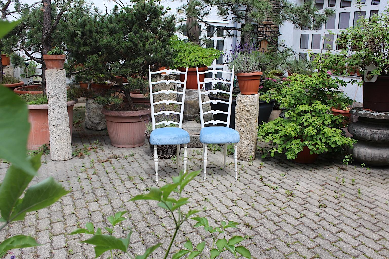 Italian Mid-Century Modern Vintage White High Back Chairs Style Gio Ponti, 1950s, Italy For Sale