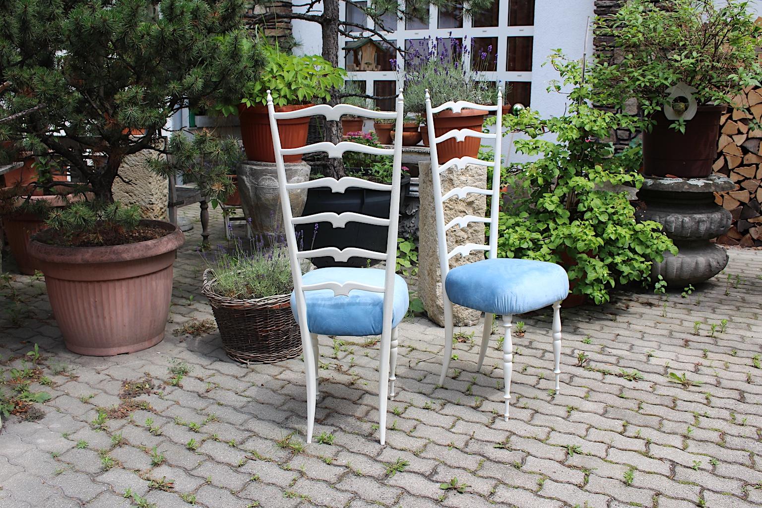 Upholstery Mid-Century Modern Vintage White High Back Chairs Style Gio Ponti, 1950s, Italy For Sale