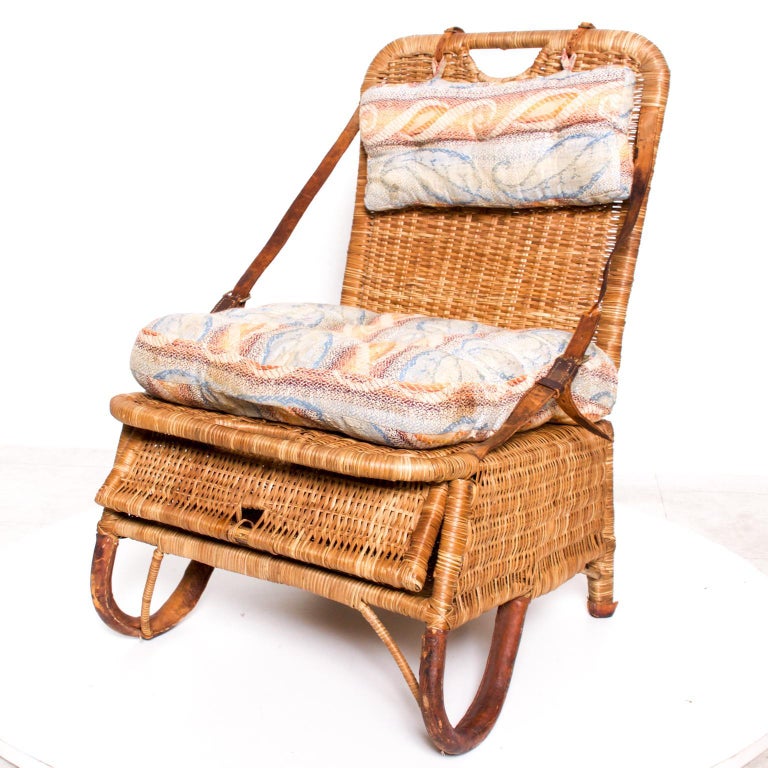 Vintage Folding Beach Chair Woven Wicker and Leather Sculpted Portable Travel For Sale at 1stDibs