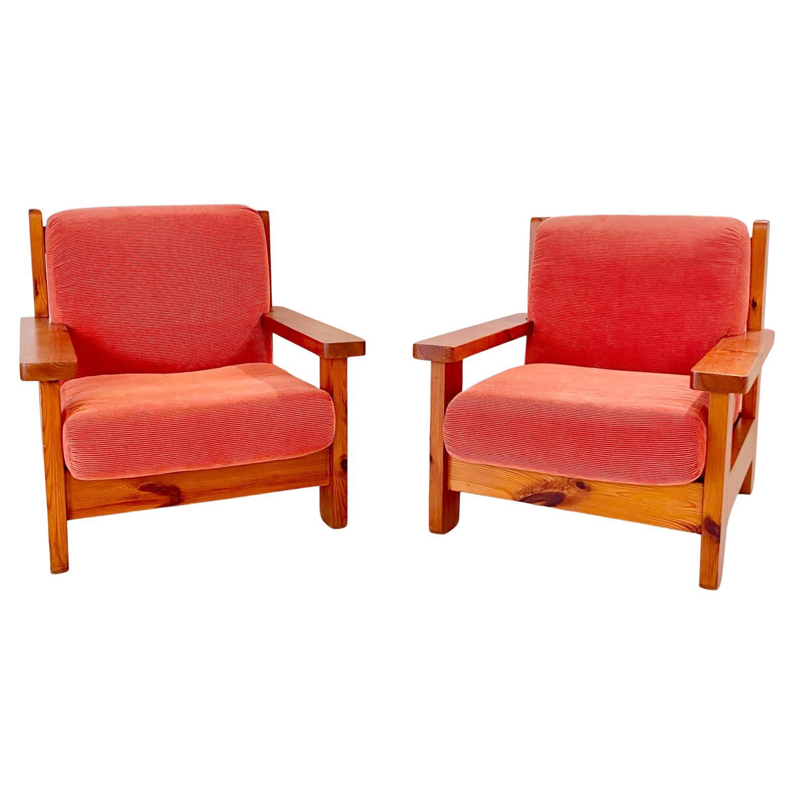 Italian Mid Century Modern Vintage Wood and Red Velvet Armchairs, set of two, Italy 1970 For Sale