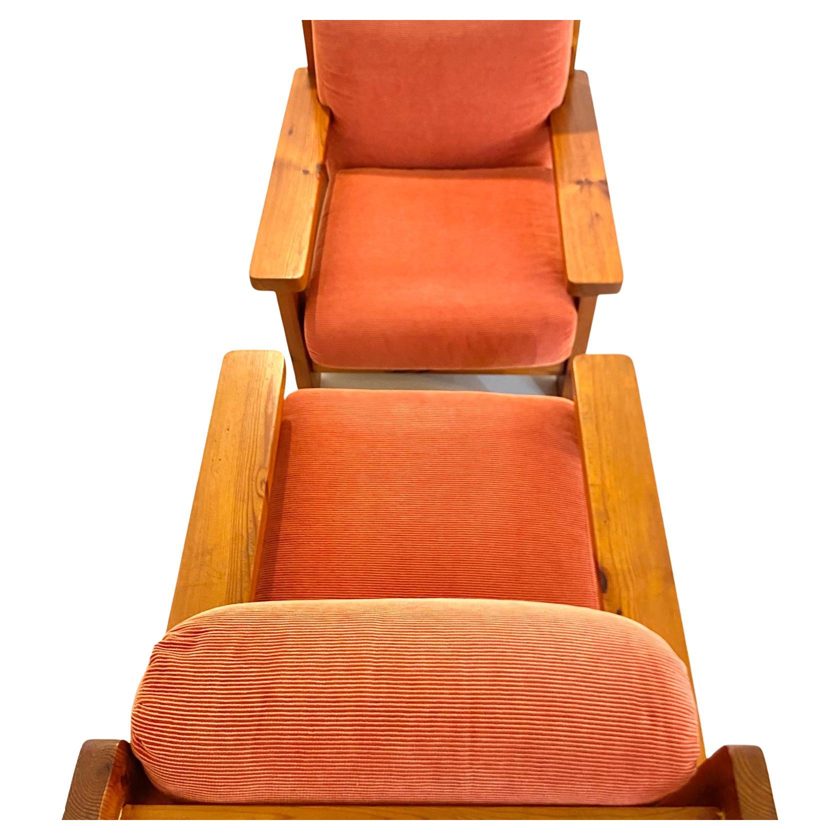 Mid Century Modern Vintage Wood and Red Velvet Armchairs, set of two, Italy 1970 For Sale 1