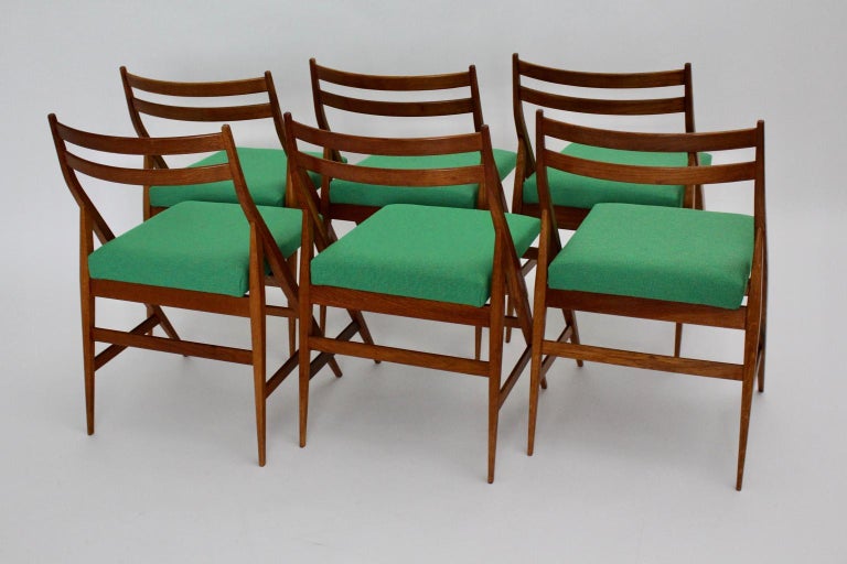 20th Century Mid-Century Modern Vintage Wood Dining Chairs Piero Bottoni Attributed, Italy For Sale