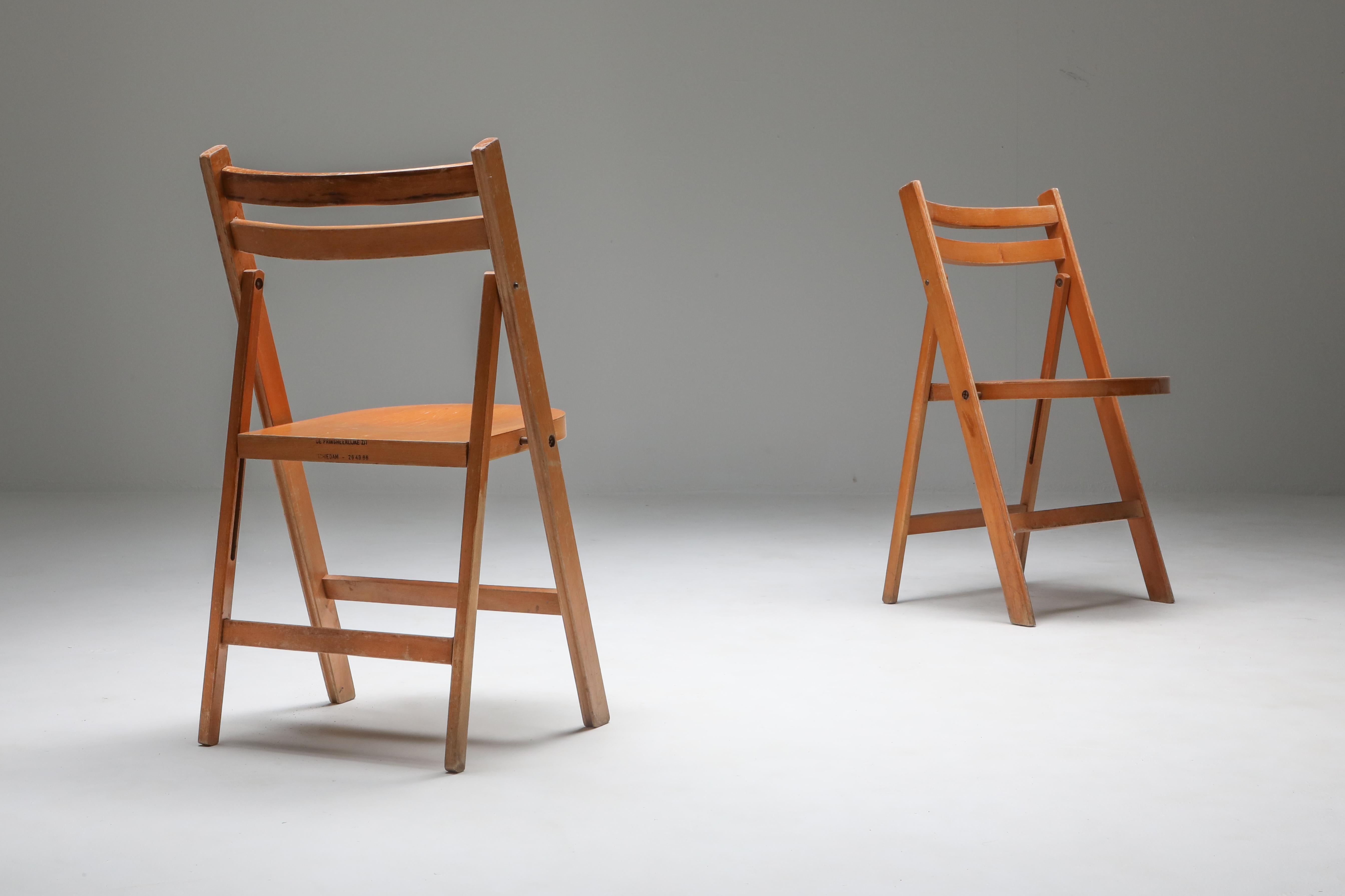 Mid-20th Century Mid-Century Modern Vintage Wooden Stackable Folding Chairs