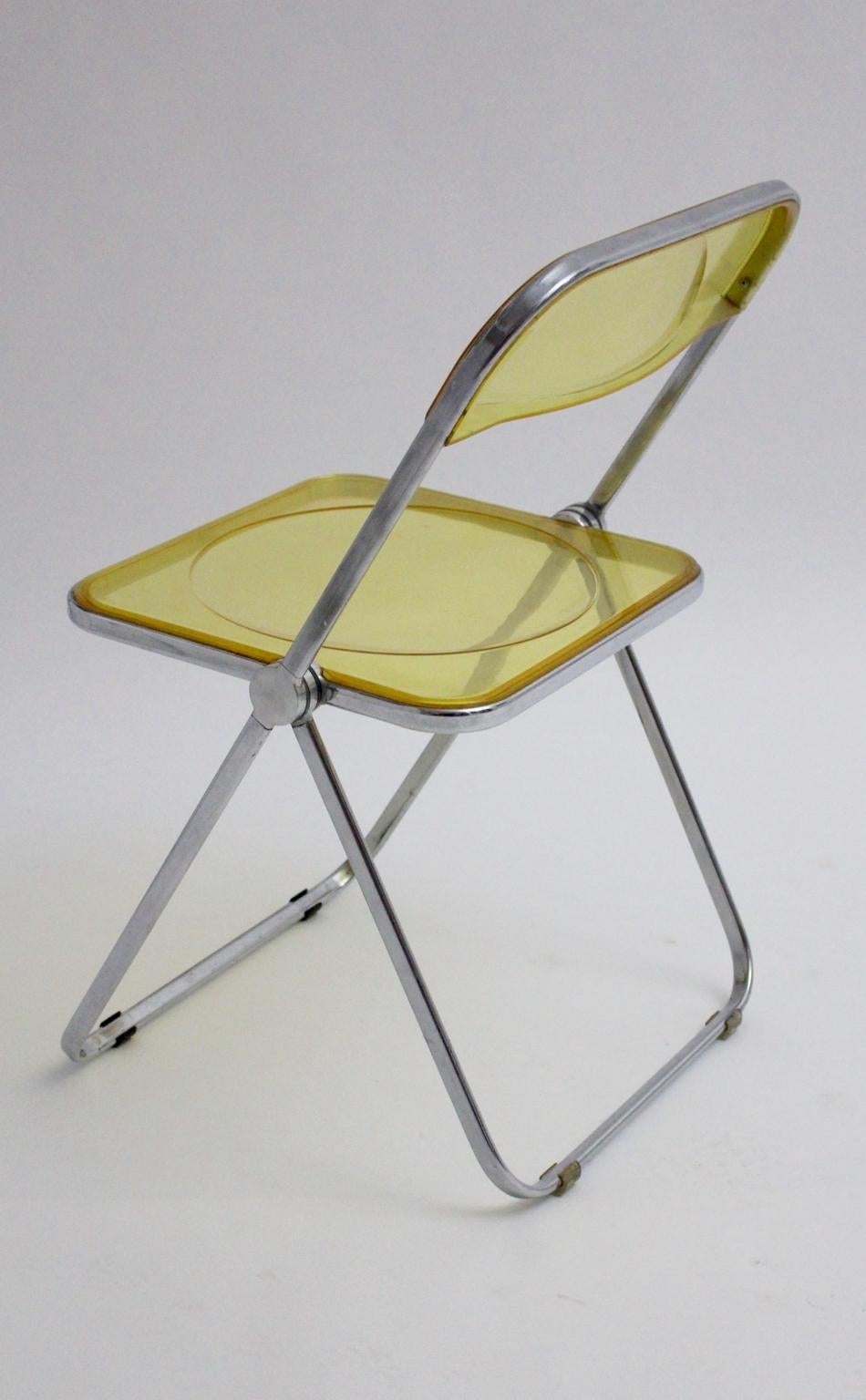 yellow foldable chair