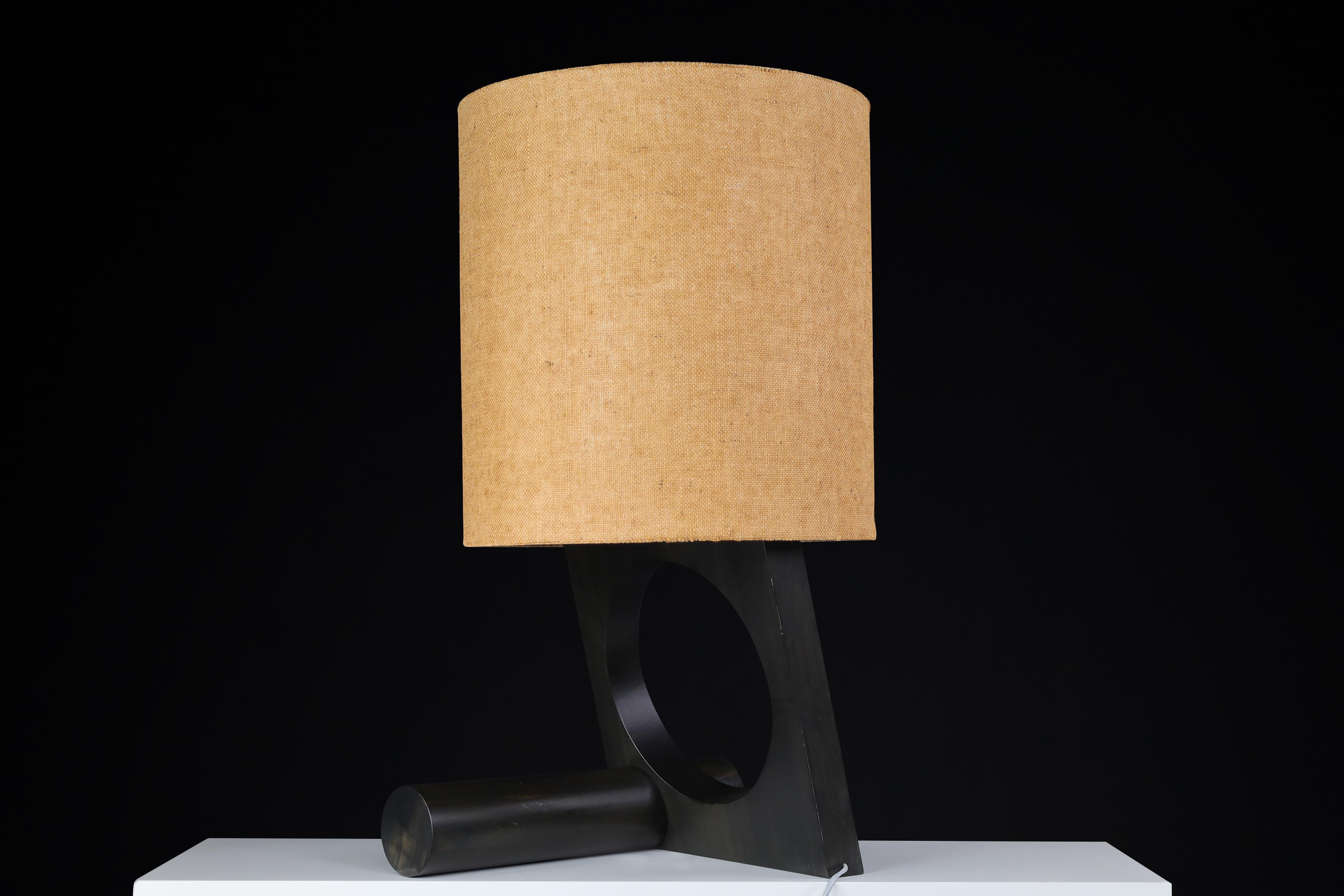 Moderna de mediados de siglo Vladimír Nývlt Lámpara de mesa de madera maciza, Praga, años 70 Rara escul finales del siglo XX en venta