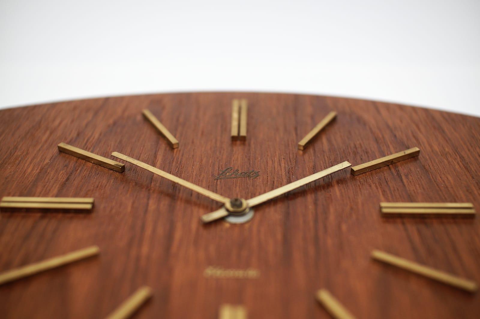schatz clock