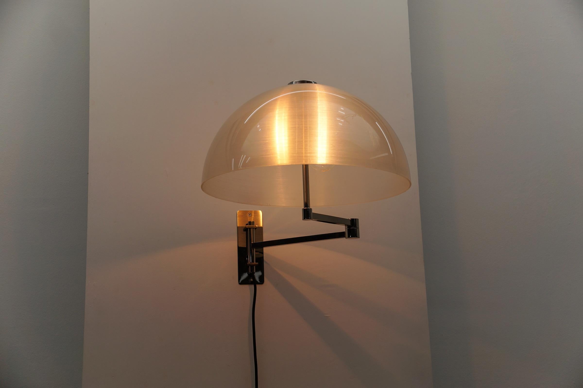 Métal Applique moderne du milieu du siècle, 1960 Italie en vente
