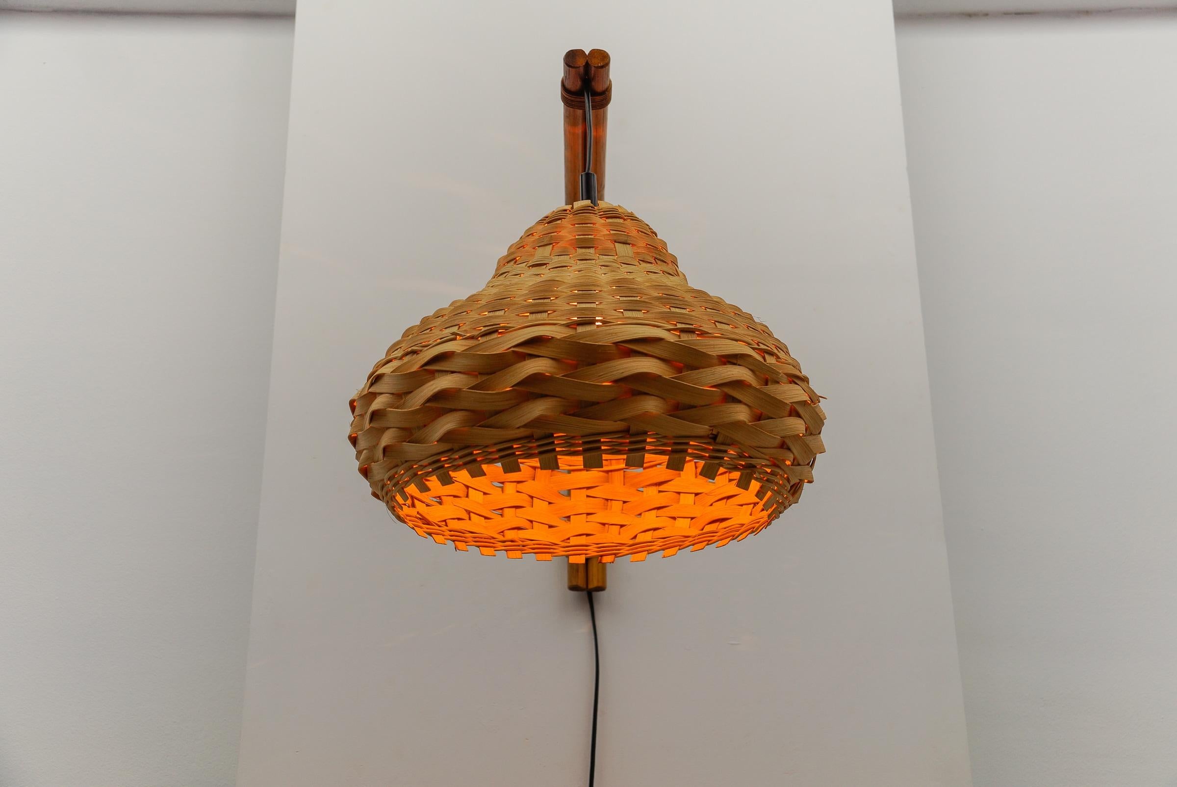Rotin Applique moderne du milieu du siècle Bambou et rotin, 1960 Italie en vente