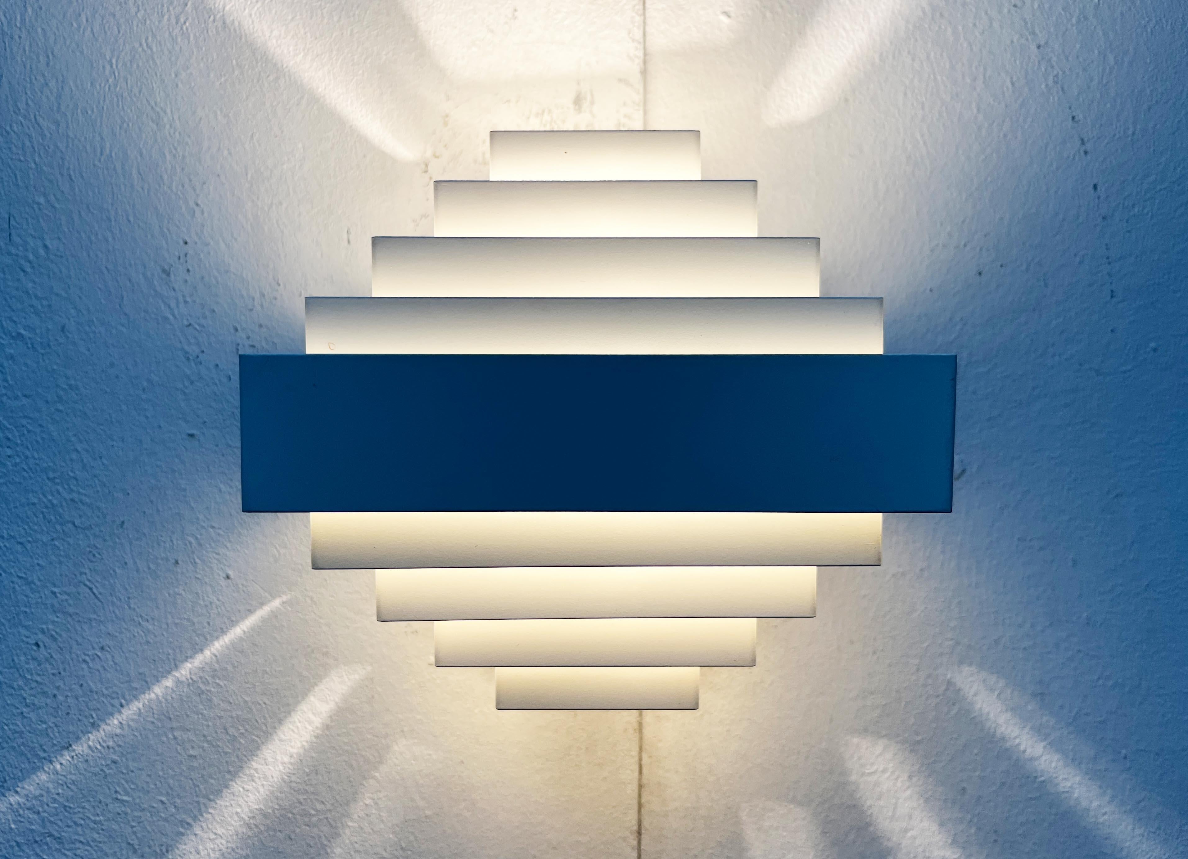 Lámparas de pared modernas de mediados de siglo de Jules Wabbes para AB Madsen & E. Larsen, años 60 en venta 1