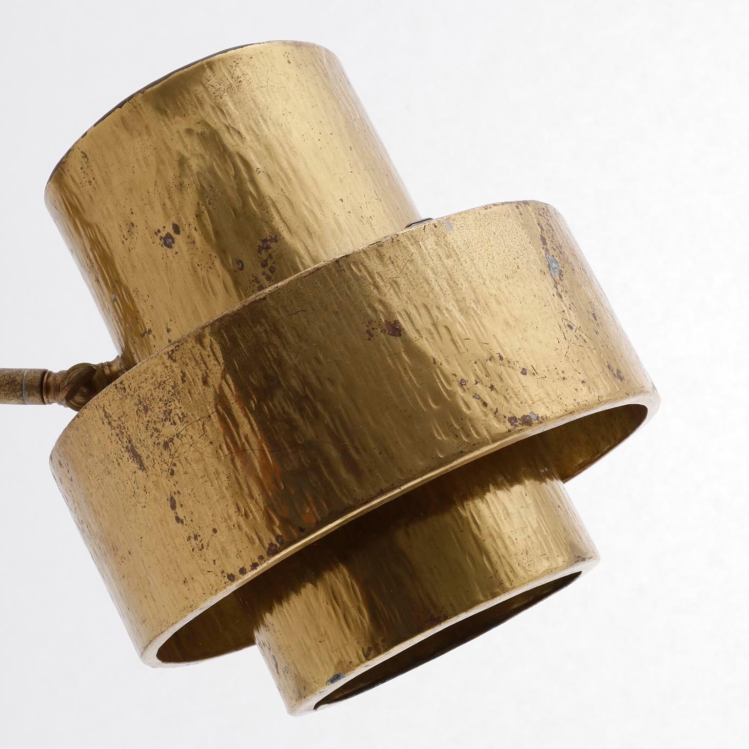 Mid-Century Modern Wall Light Sconce, Hammered Patinated Brass, 1960s For Sale 2