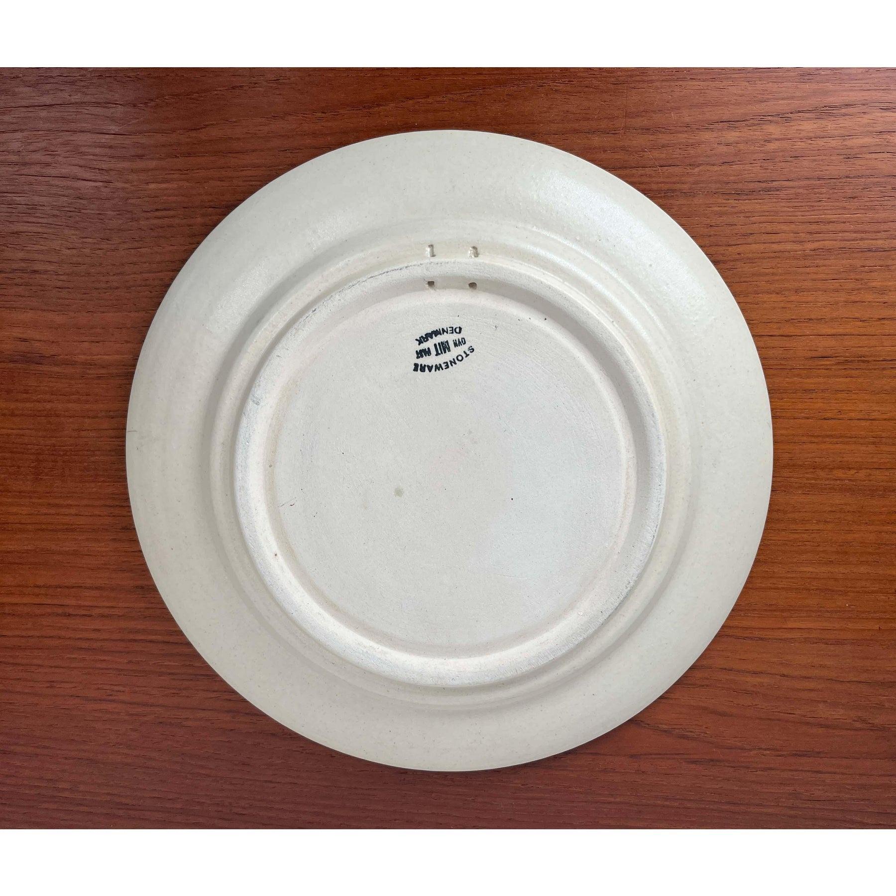 Mid-Century Modern Wall Plate with Flower Design from Mit Stoneware, 1960s For Sale 5
