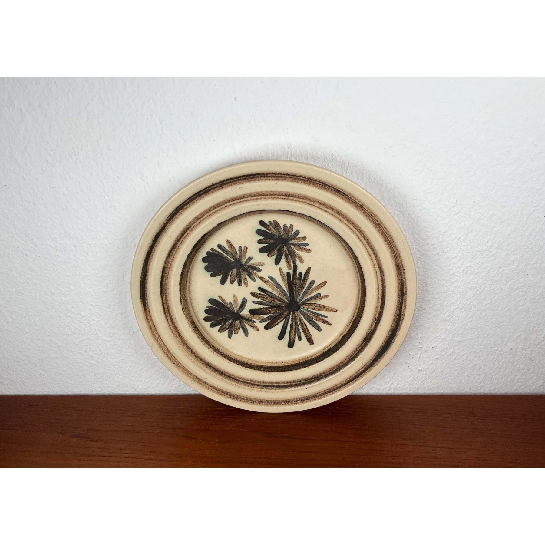 Mid-Century Modern Wall Plate with Flower Design from Mit Stoneware, 1960s For Sale 6