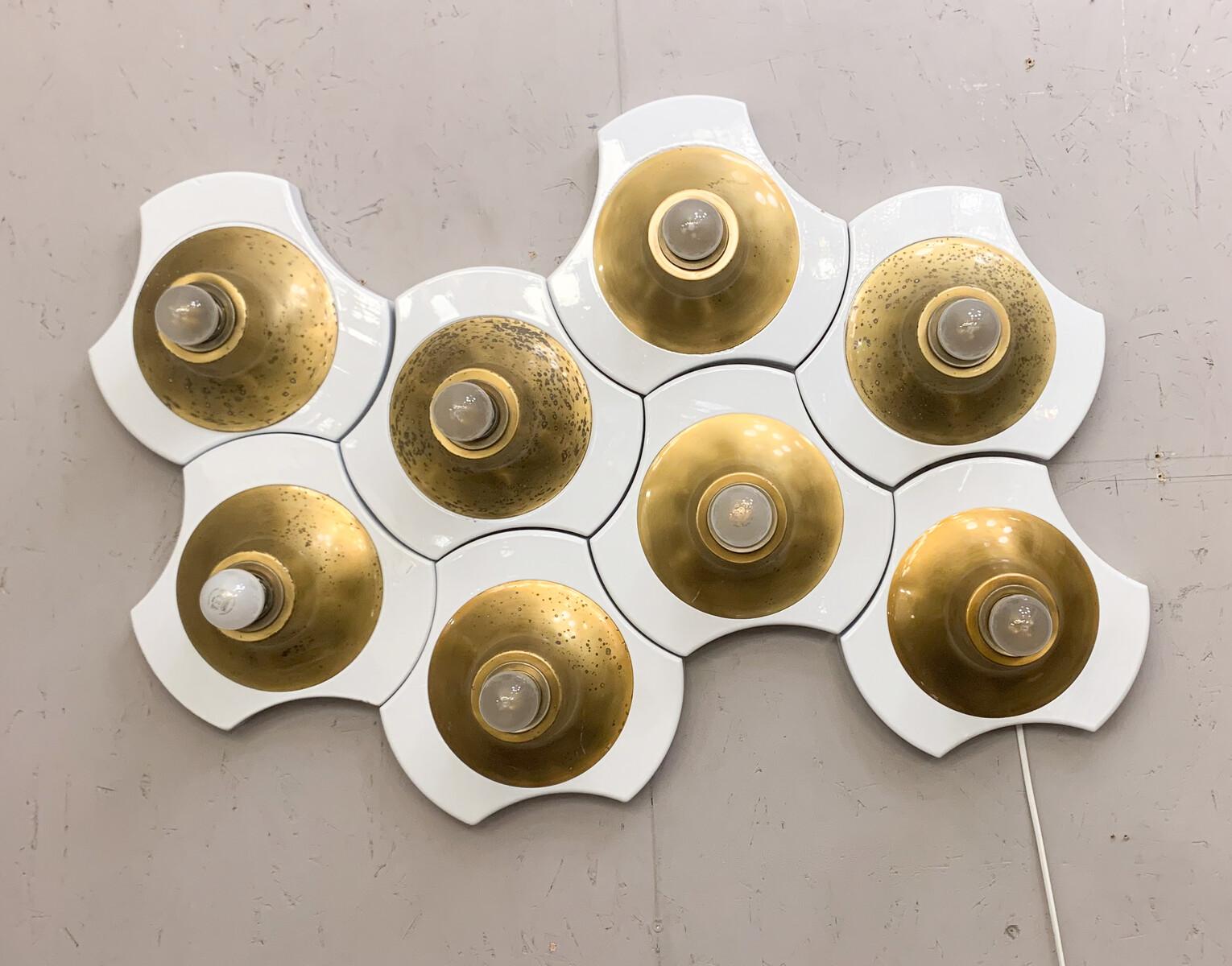 Italian Mid-Century Modern Wall Sconce, Wood and Brass, Italy, 1960s For Sale