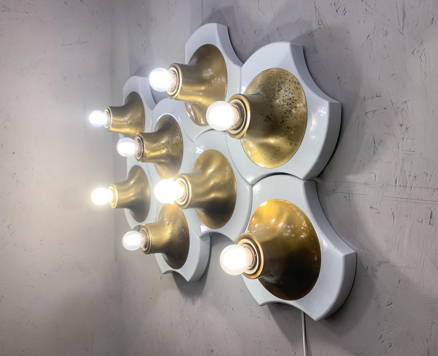 Mid-Century Modern Wall Sconce, Wood and Brass, Italy, 1960s For Sale 2